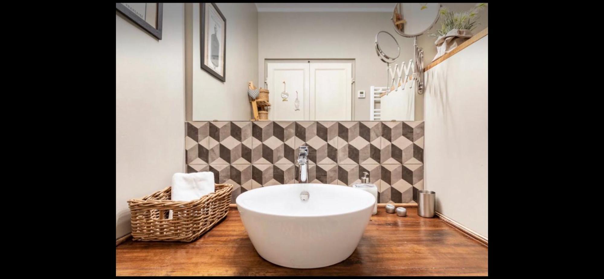 شقة Cocoon, Atypical Flat In Historic Center & Breakfast سارزانا المظهر الخارجي الصورة