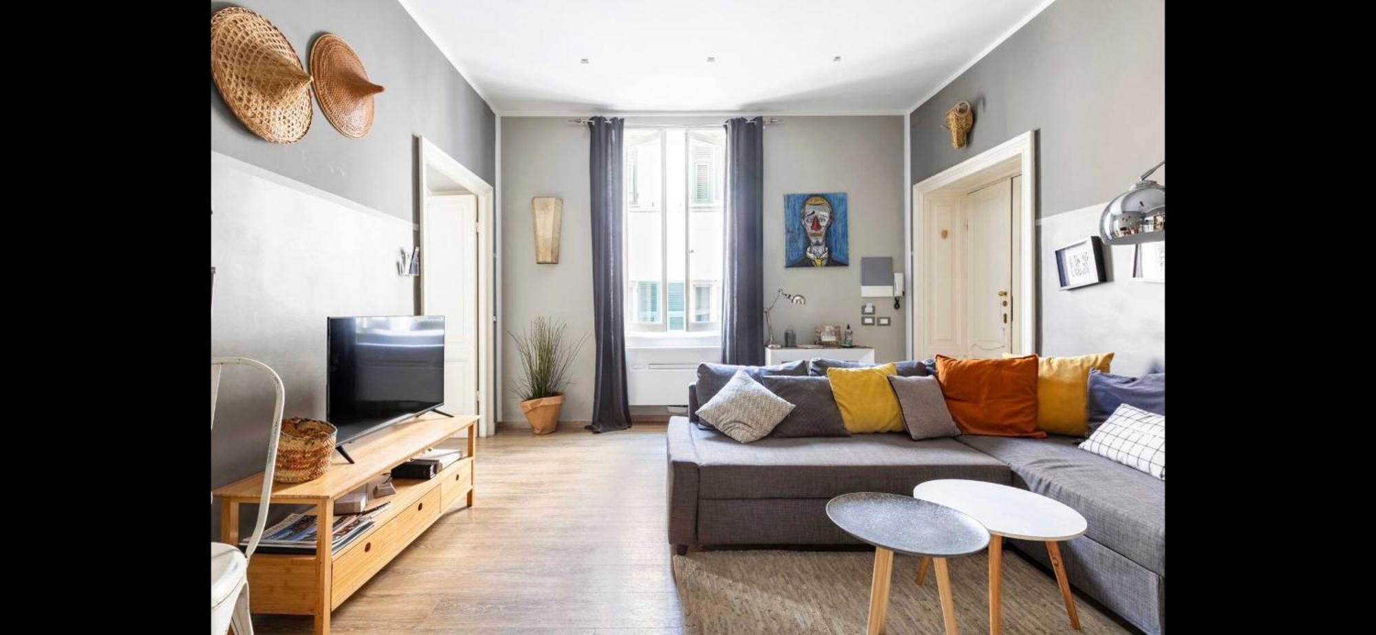 شقة Cocoon, Atypical Flat In Historic Center & Breakfast سارزانا المظهر الخارجي الصورة