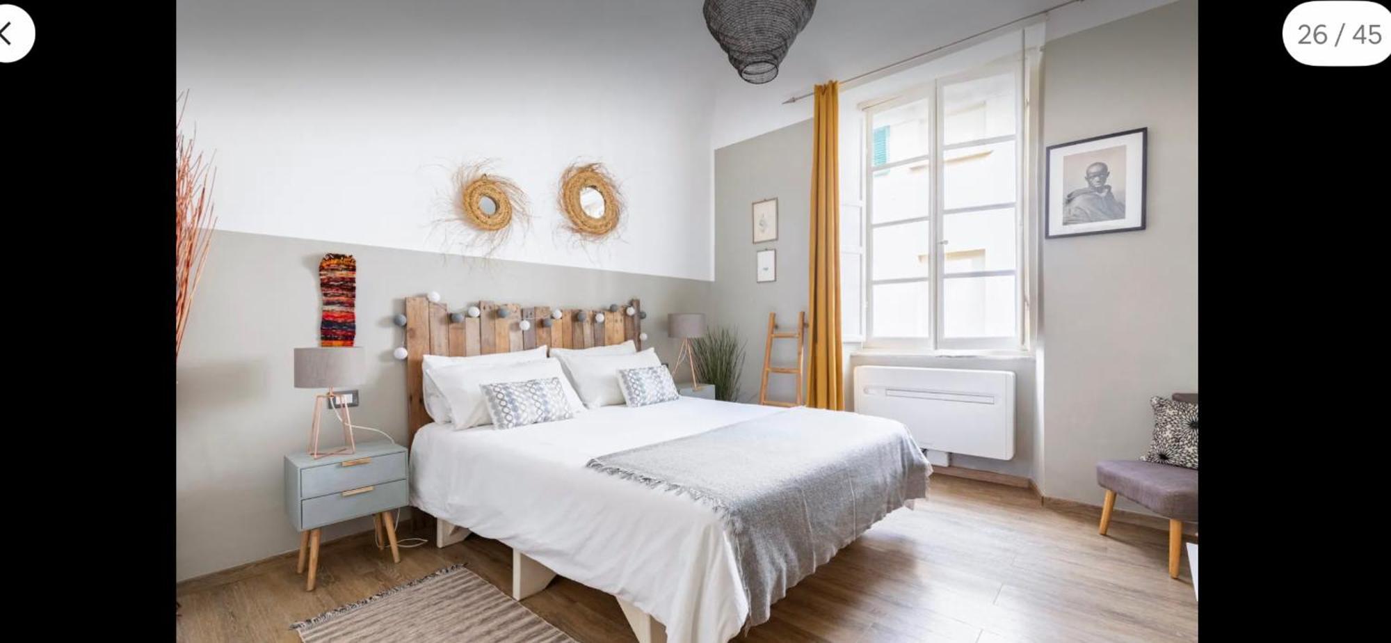 شقة Cocoon, Atypical Flat In Historic Center & Breakfast سارزانا المظهر الخارجي الصورة